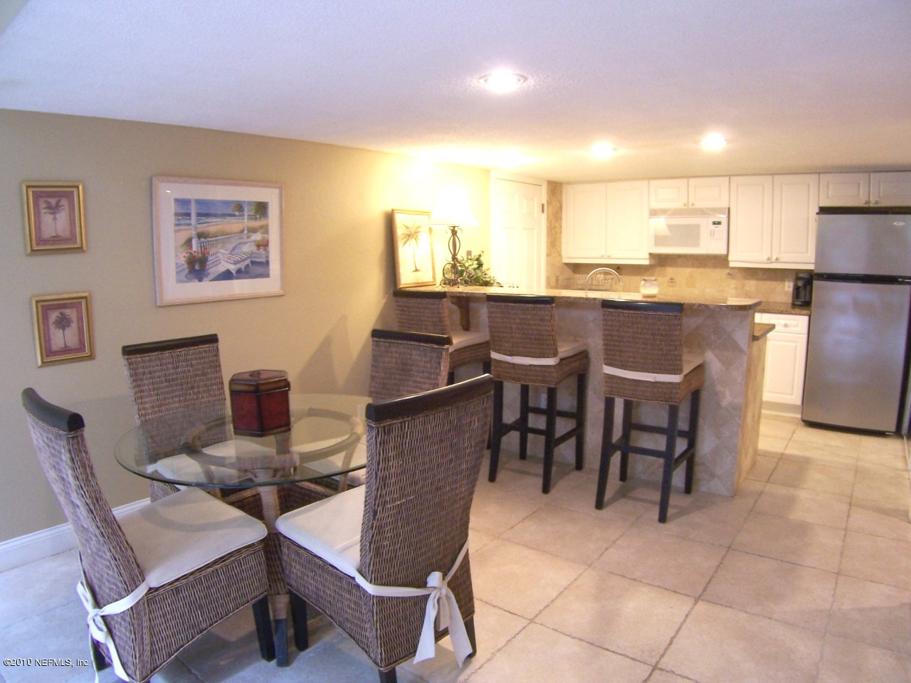 2277 Seminole Road, Unit K Atlantic Beach, FL 32233 - Photo 3 of 13 dining area