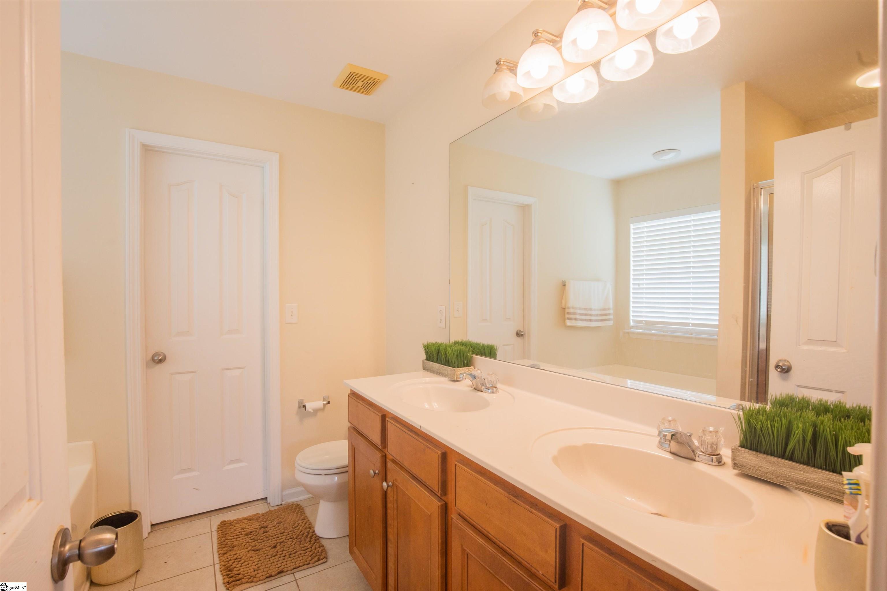 9 Timlin Drive Greenville, SC 29607 - Photo 19 of 29 Gallery Image 19