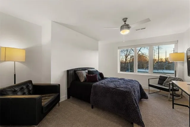 $999,999 | 2907-2911 Forest Avenue, Kansas City, MO 64109