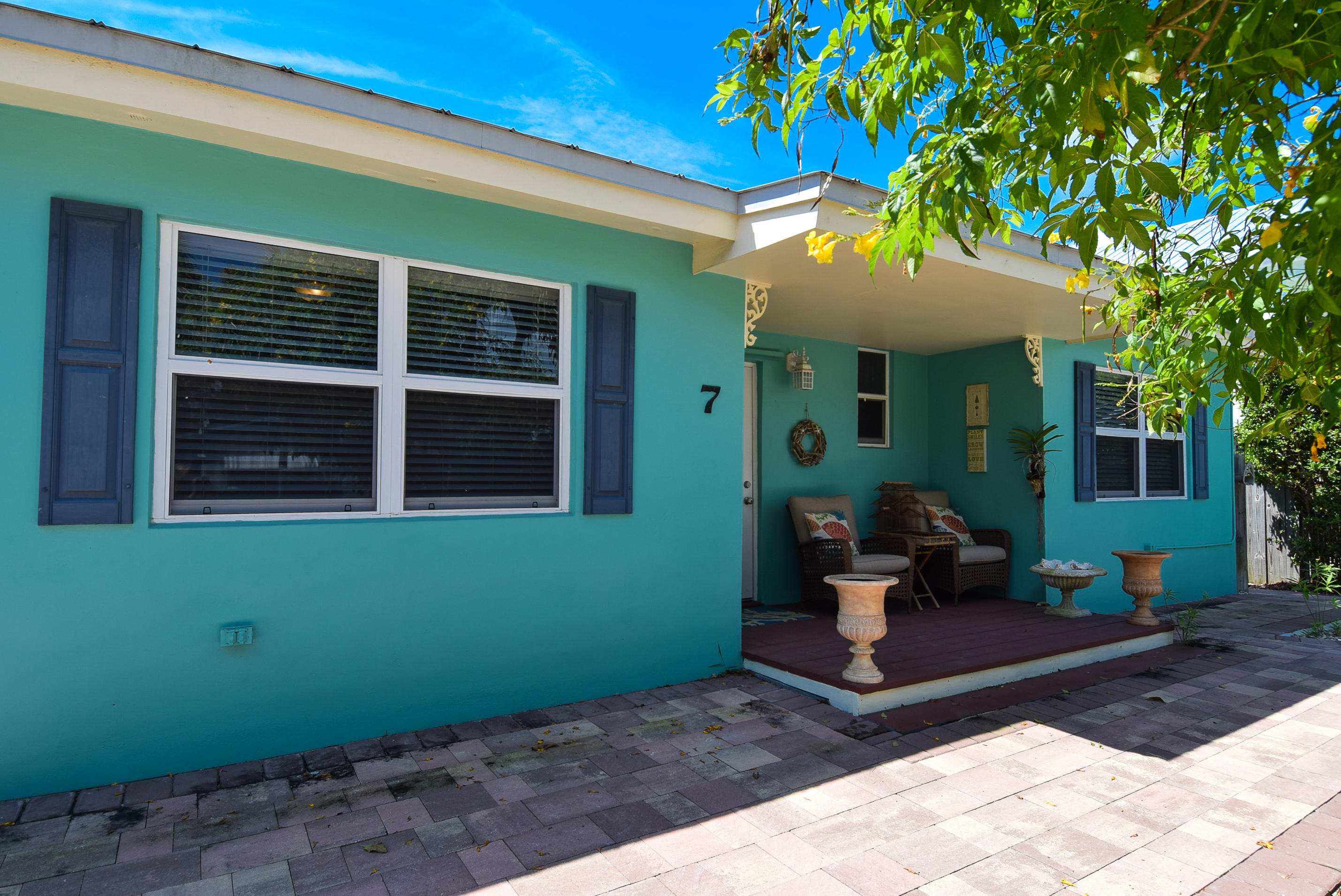 7 North End Road Key Largo, FL 33037 - Photo 1 of 46 1