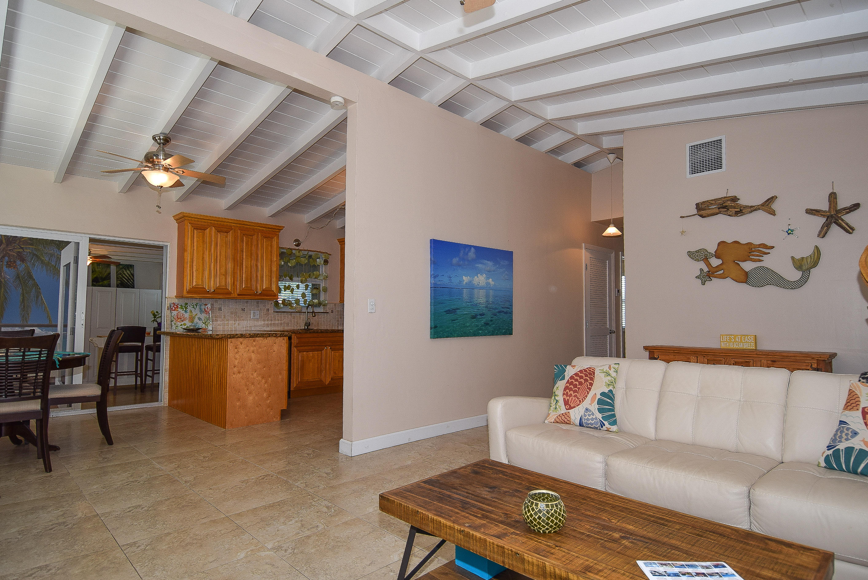 7 North End Road Key Largo, FL 33037 - Photo 11 of 46 11