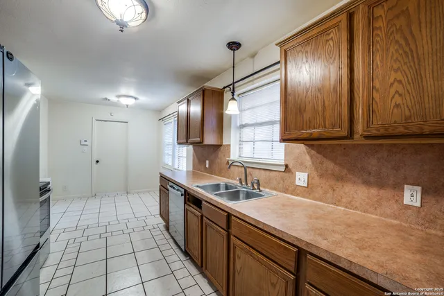 $2,995 | 14911 Tamaron Pass, San Antonio, TX 78253