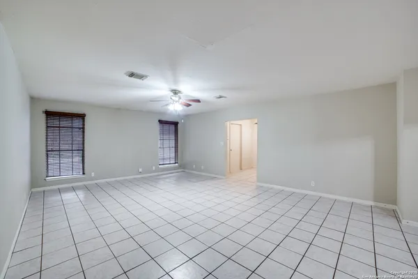 $2,695 | 14911 Tamaron Pass, San Antonio, TX 78253