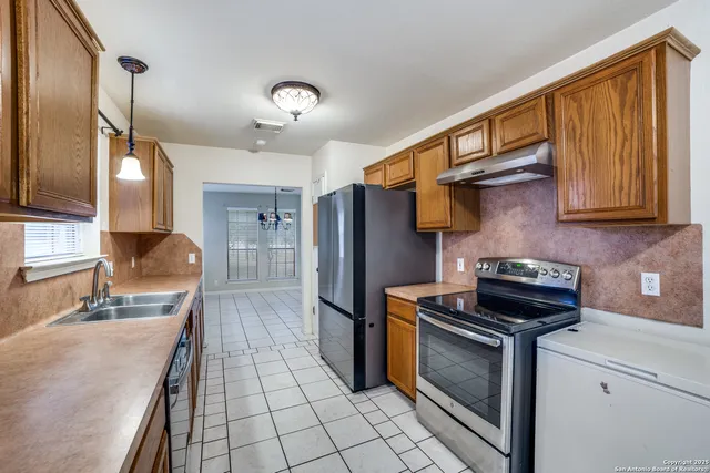 $2,995 | 14911 Tamaron Pass, San Antonio, TX 78253