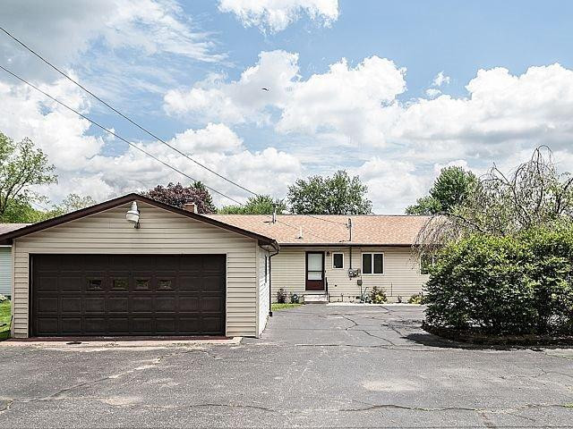10833 Wynns Road Pinckney, MI 48169 - Photo 2 of 33 Photo 2