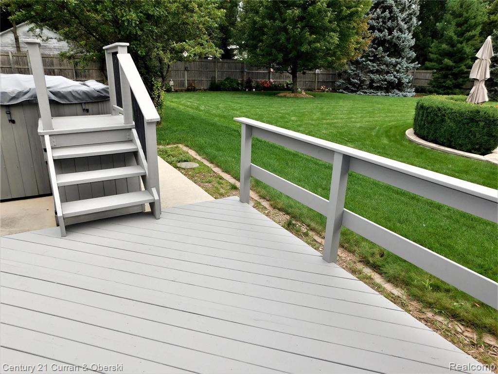 2112 Warrington Road Rochester Hills, MI 48307 - Photo 4 of 25