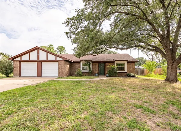 $339,900 | 1803 Southwood Drive, College Station, TX 77840