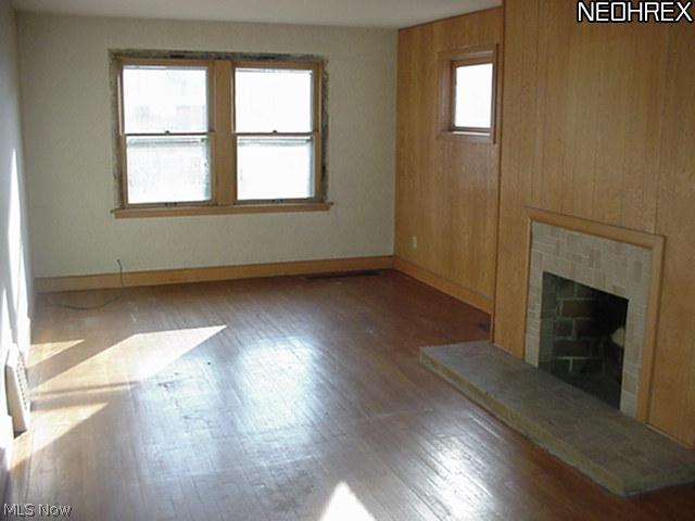 999 Helmsdale Road Cleveland Heights, OH 44112 - Photo 5 of 7