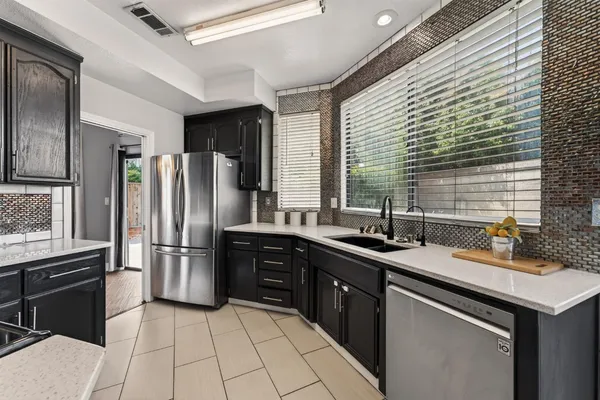 $689,888 | 1992 Bayberry Court, Tracy, CA 95376