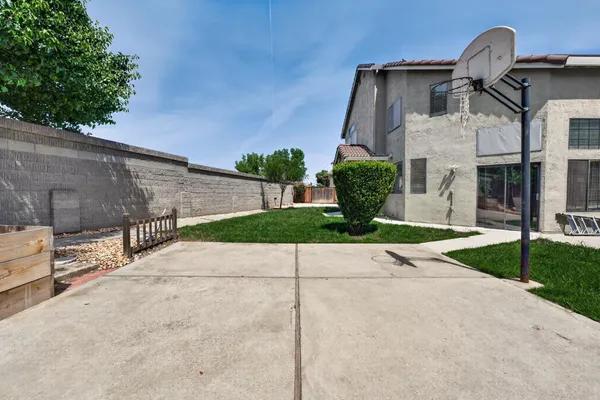 $689,888 | 1992 Bayberry Court, Tracy, CA 95376