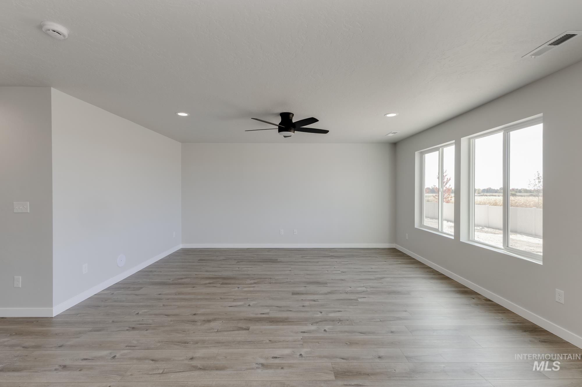 12853 Decatur Street Nampa, ID 83651 - Photo 8 of 24 Empty room