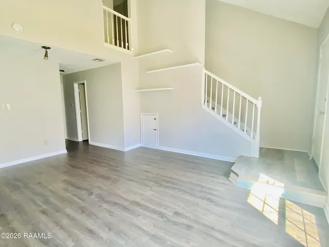 $1,300 | 105 Williamsburg Circle, Unit B, Lafayette, LA 70508
