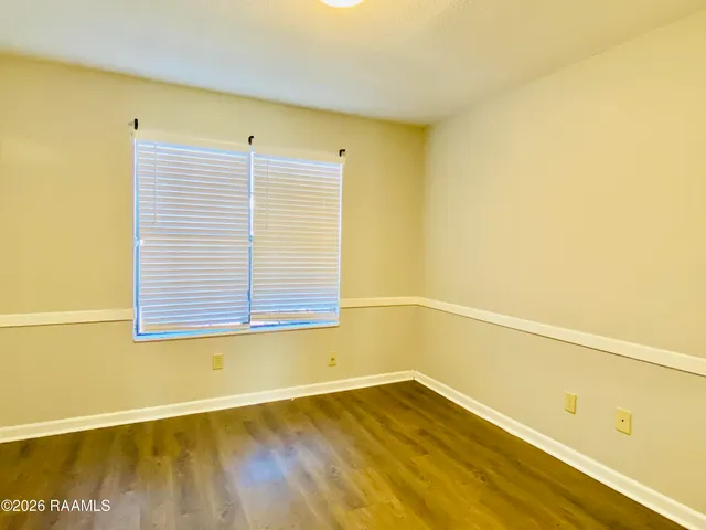 $1,300 | 105 Williamsburg Circle, Unit B, Lafayette, LA 70508