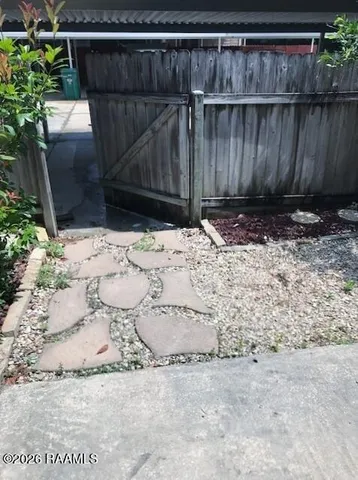 $1,300 | 105 Williamsburg Circle, Unit B, Lafayette, LA 70508