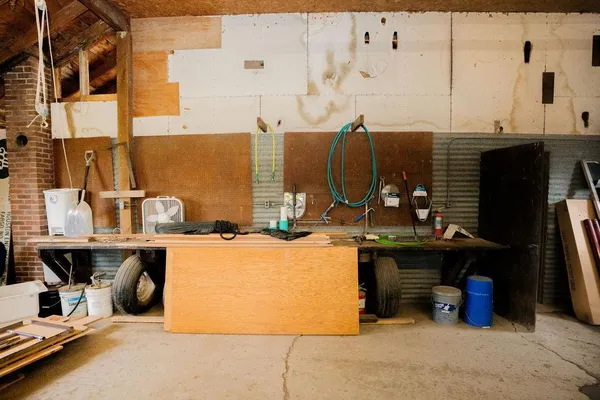 $685,000 | 3853 91st Avenue Southeast, Jamestown, ND 58401