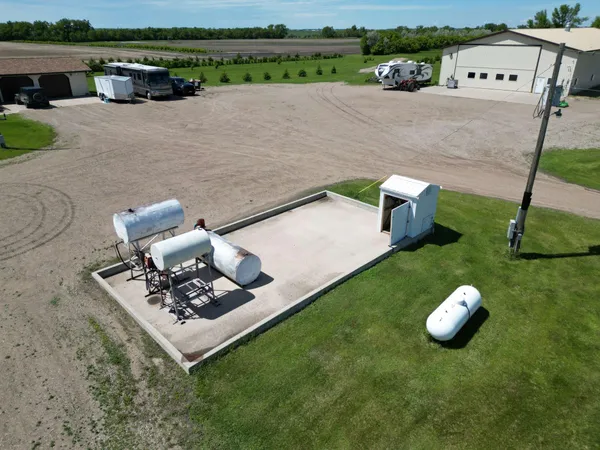 $685,000 | 3853 91st Avenue Southeast, Jamestown, ND 58401