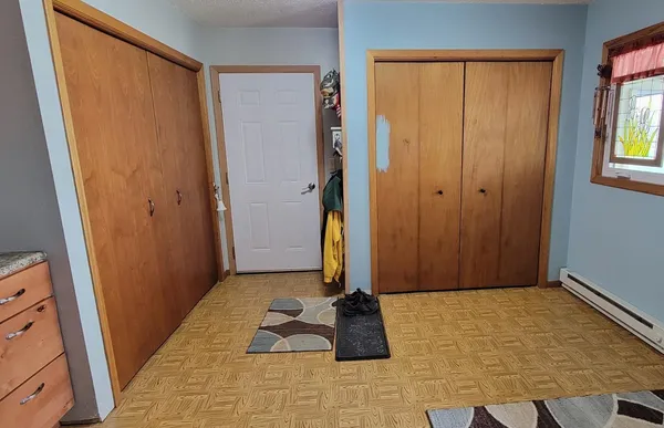 $685,000 | 3853 91st Avenue Southeast, Jamestown, ND 58401