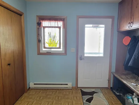 $685,000 | 3853 91st Avenue Southeast, Jamestown, ND 58401
