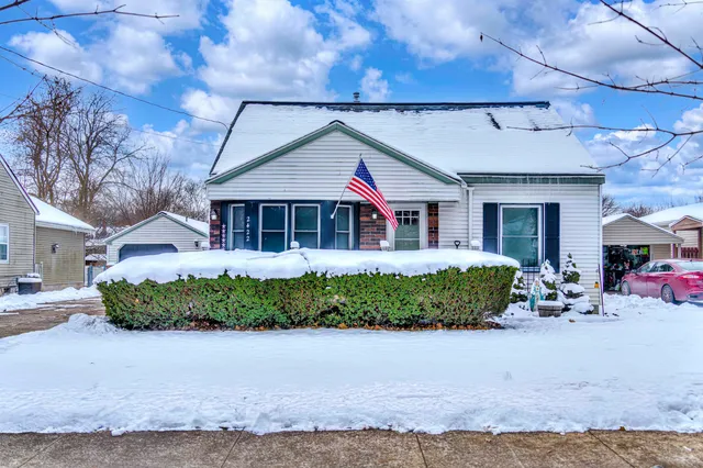 $199,900 | 2422 Midday Street, Jackson, MI 49203
