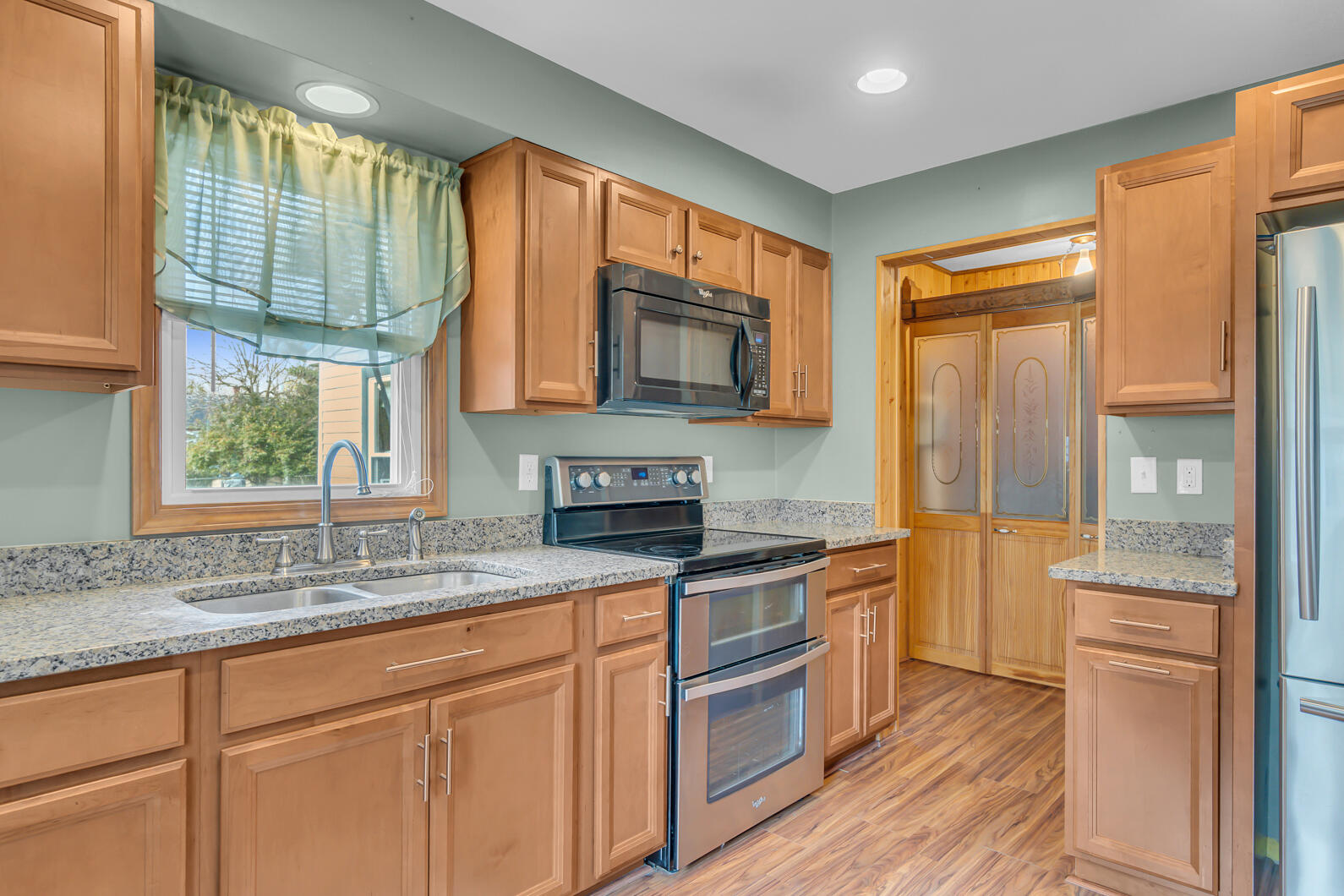 2422 Midday Street Jackson, MI 49203 - Photo 14 of 53 MRE06476