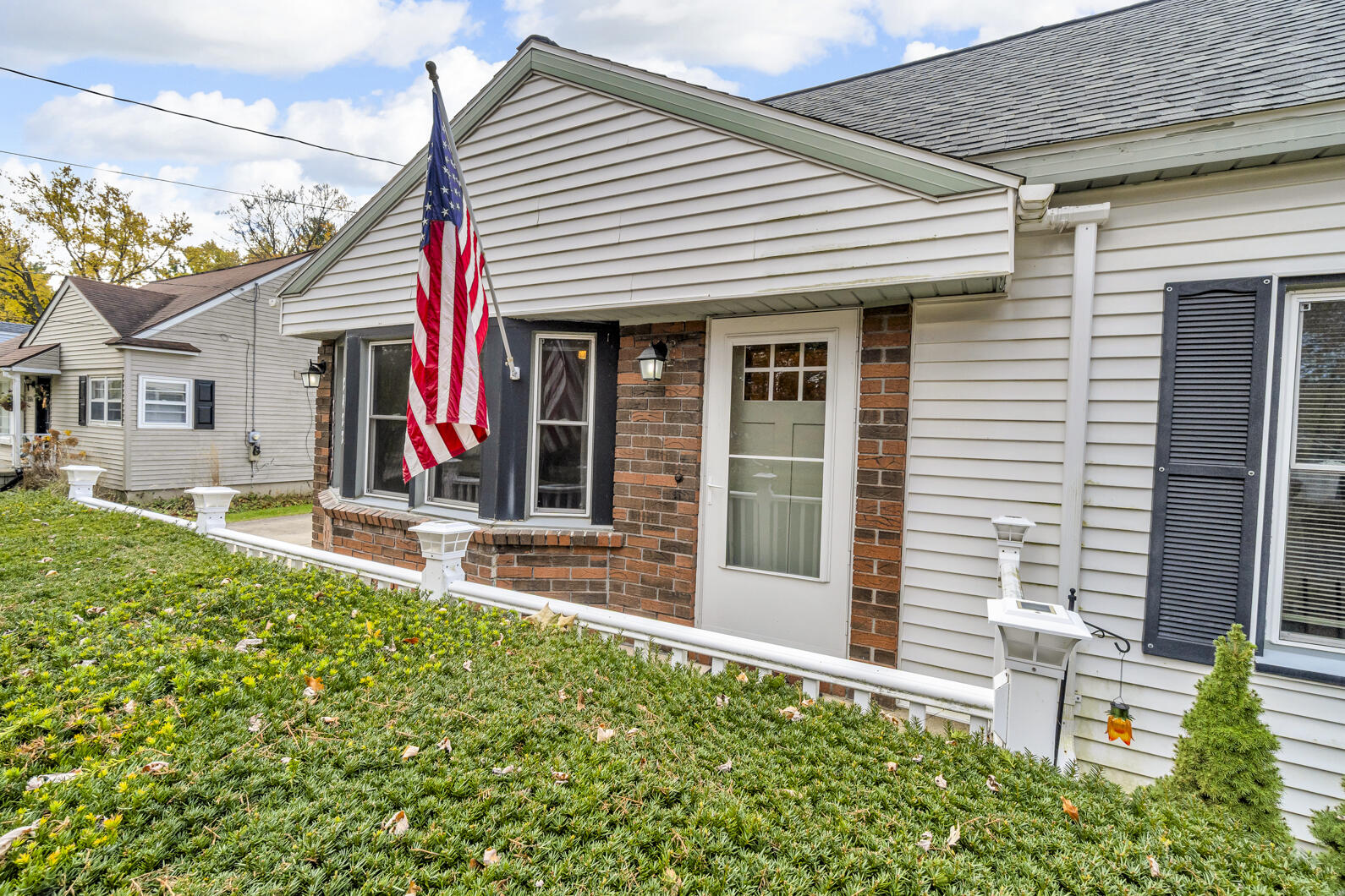 2422 Midday Street Jackson, MI 49203 - Photo 41 of 53 MRE06375