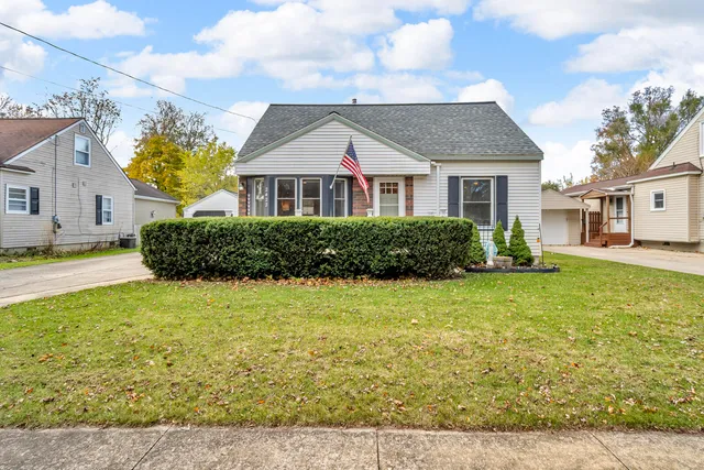 $199,900 | 2422 Midday Street, Jackson, MI 49203