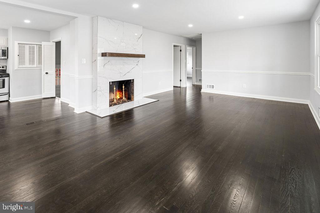 1615 Parham Road Silver Spring, MD 20903 - Photo 5 of 29