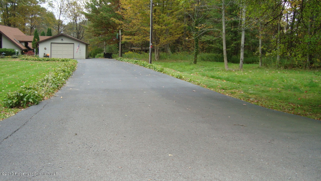 800 Lake Henry Road Lake Ariel, PA 18436 - Photo 7 of 10 Gallery Image 7