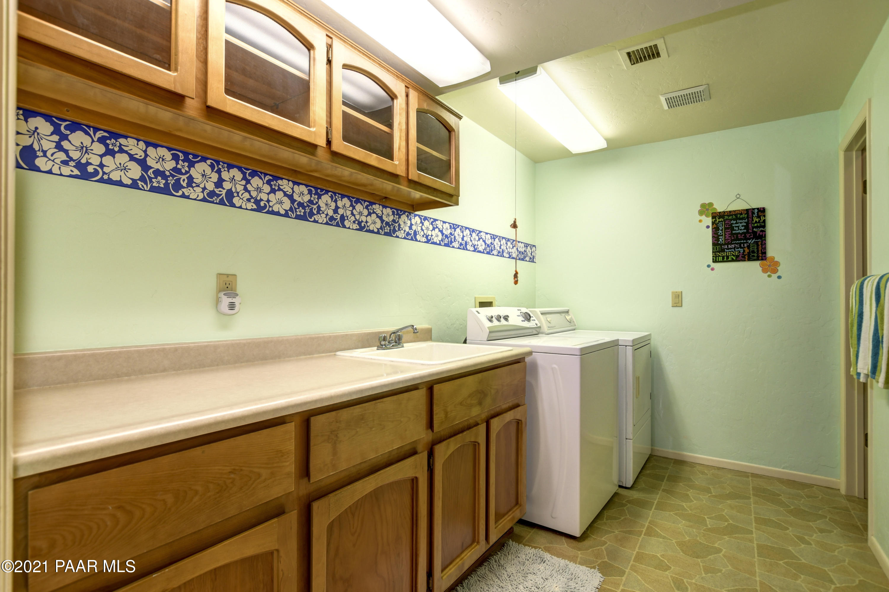 1870 Coyote Road Prescott, AZ 86303 - Photo 44 of 46 044_Laundry Area