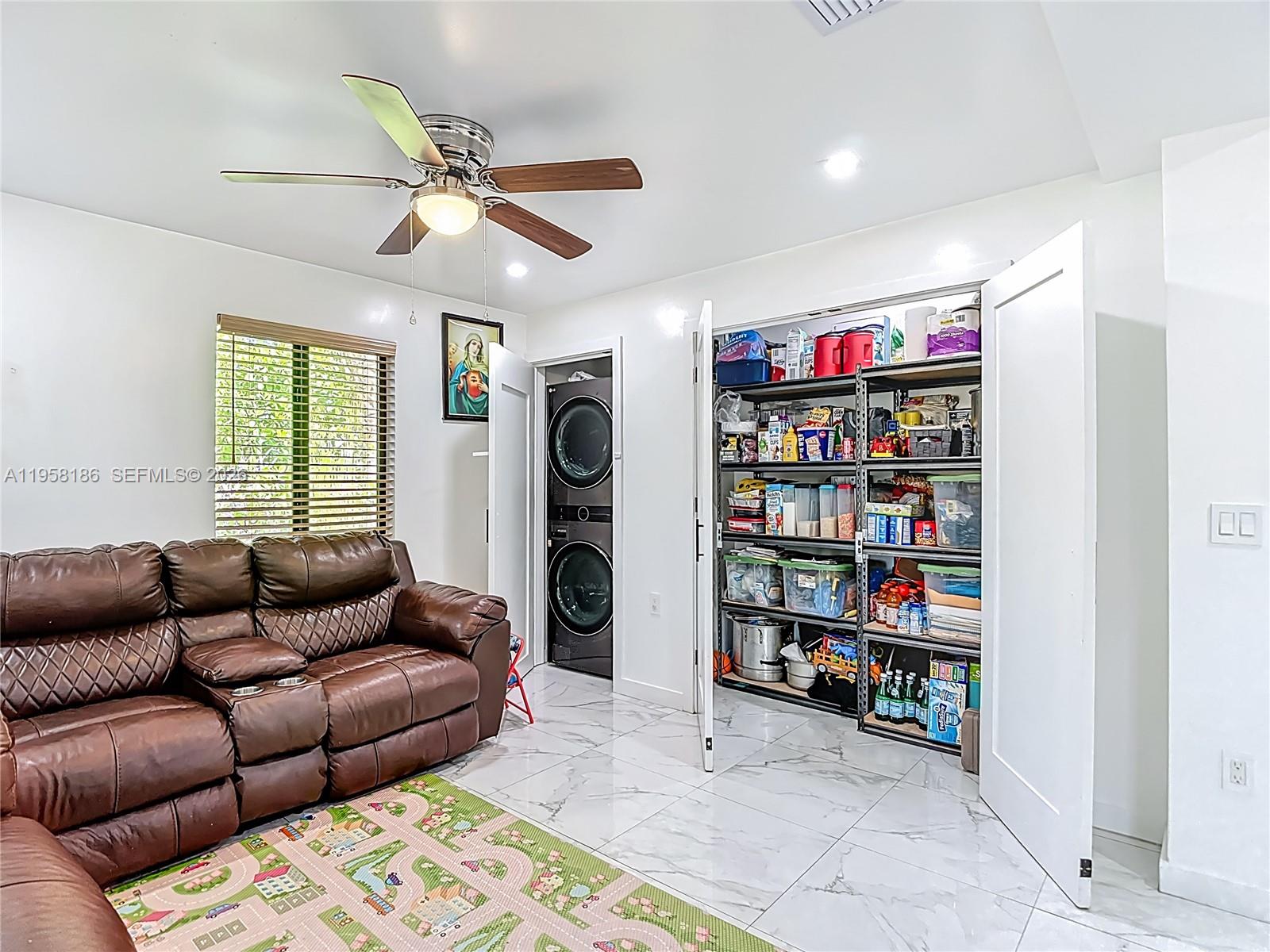 10045 Southwest 172nd Street Miami, FL 33157 - Photo 14 of 38