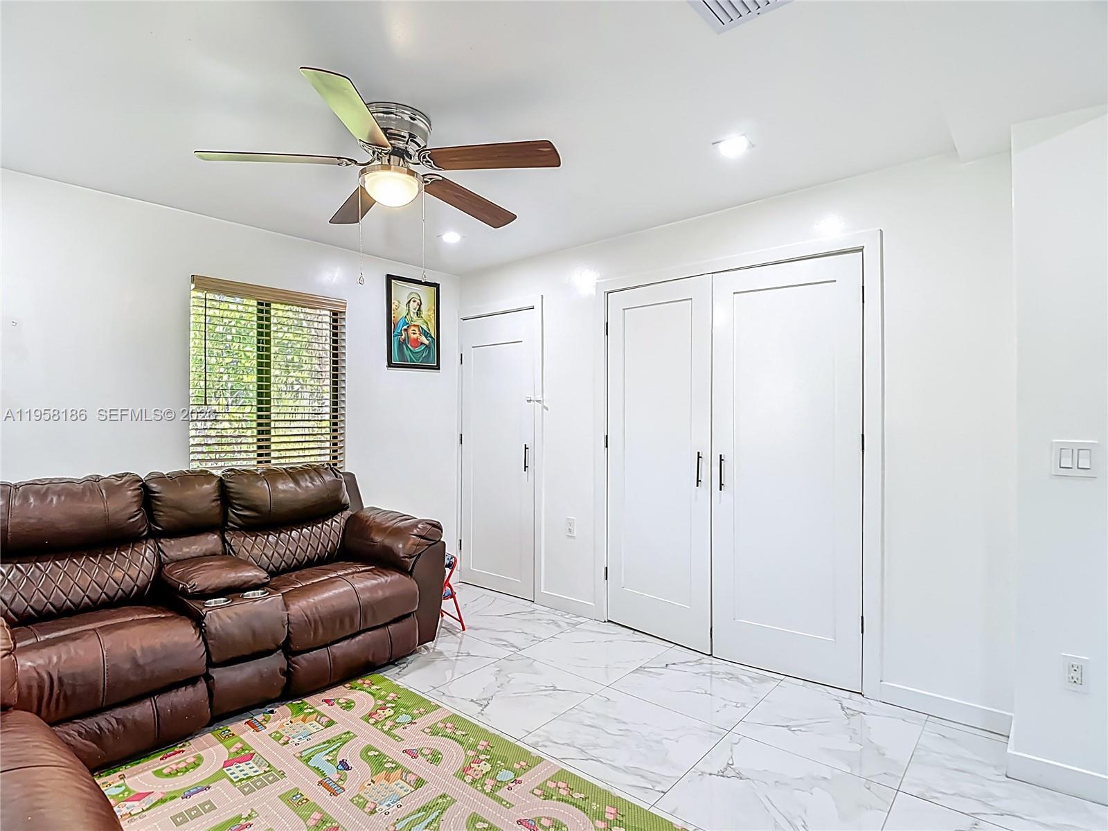 10045 Southwest 172nd Street Miami, FL 33157 - Photo 15 of 38