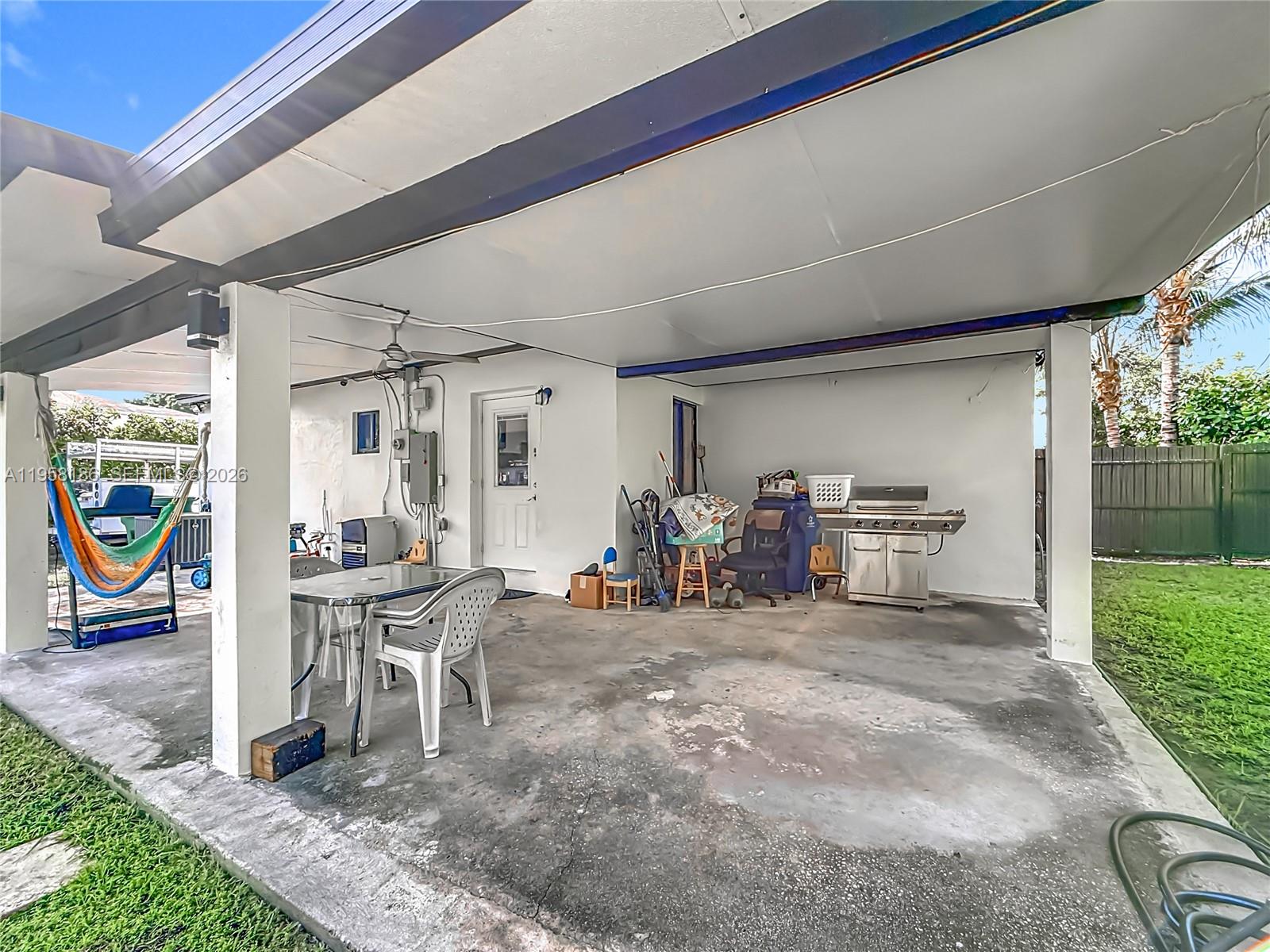 10045 Southwest 172nd Street Miami, FL 33157 - Photo 28 of 38