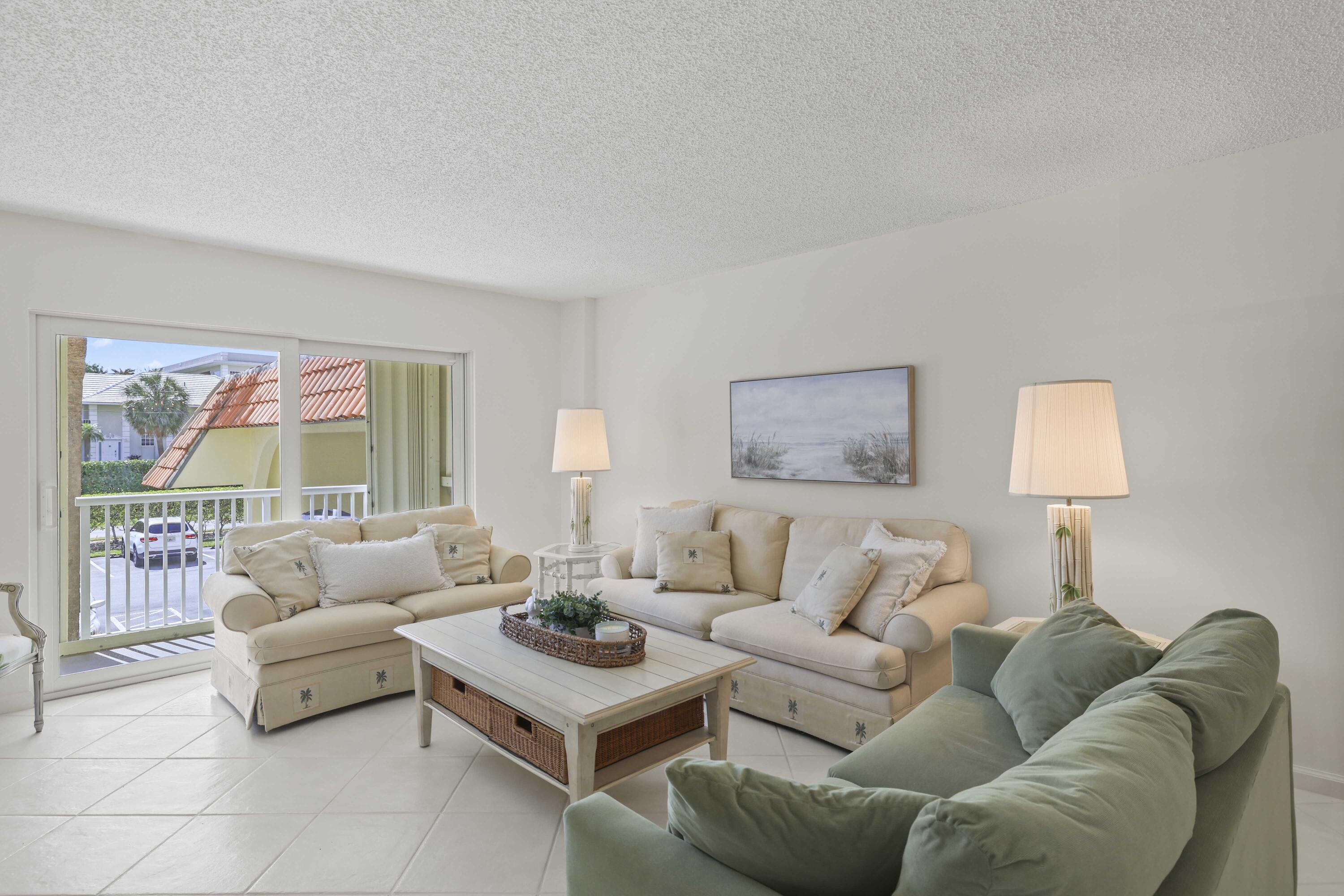 951 De Soto Road, Unit 232 Boca Raton, FL 33432 - Photo 11 of 31 951 De Soto Rd