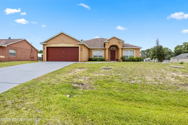 $2,100 | 1406 Martinez Street Southeast, Palm Bay, FL 32909