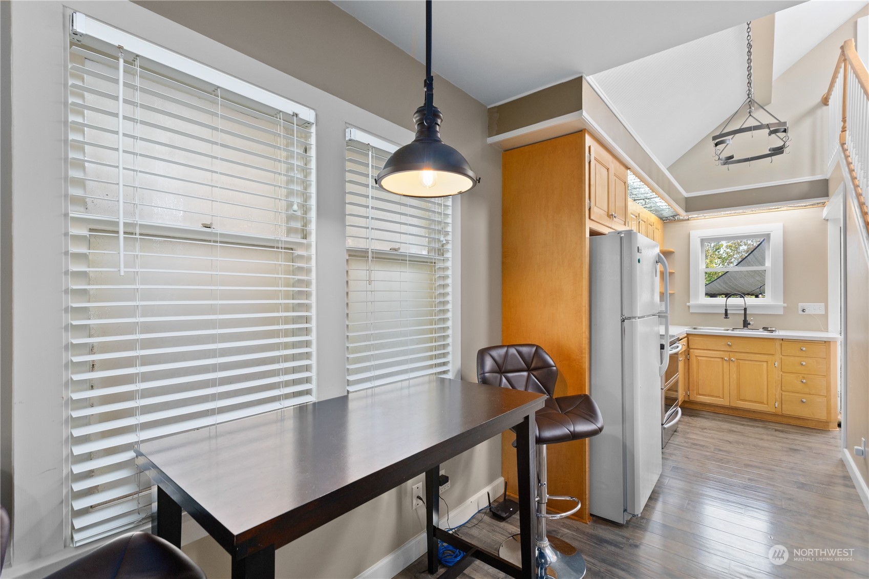 3215 Rockefeller Avenue Everett, WA 98201 - Photo 7 of 31 a workspace with furniture and window