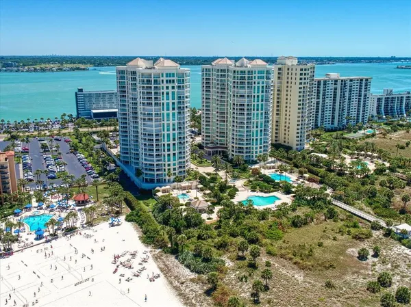 $5,400 | 1170 Gulf Boulevard, Unit 404, Clearwater Beach, FL 33767