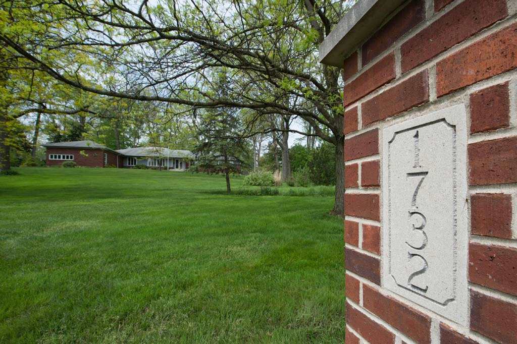 1732 South Hadley Road Fort Wayne, IN 46804 - Photo 3 of 36 Gallery Image 3