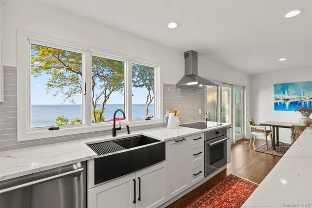 $2,950,000 | 15 Stephens Path, Port Jefferson, NY 11777