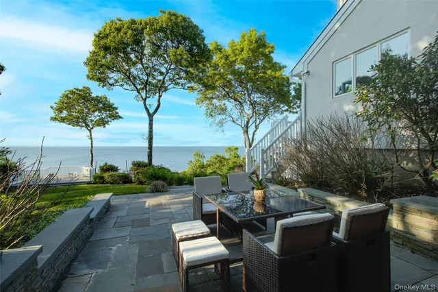 $2,950,000 | 15 Stephens Path, Port Jefferson, NY 11777