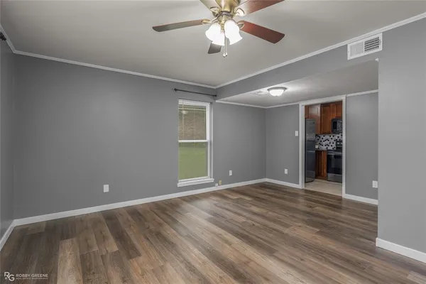 $269,000 | 305 Short Leaf Drive, Haughton, LA 71037