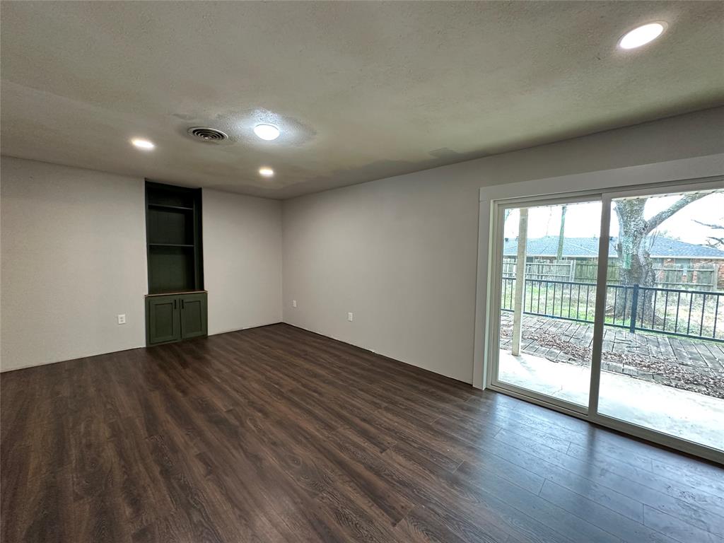108 Beard Drive Itasca, TX 76055 - Photo 10 of 21