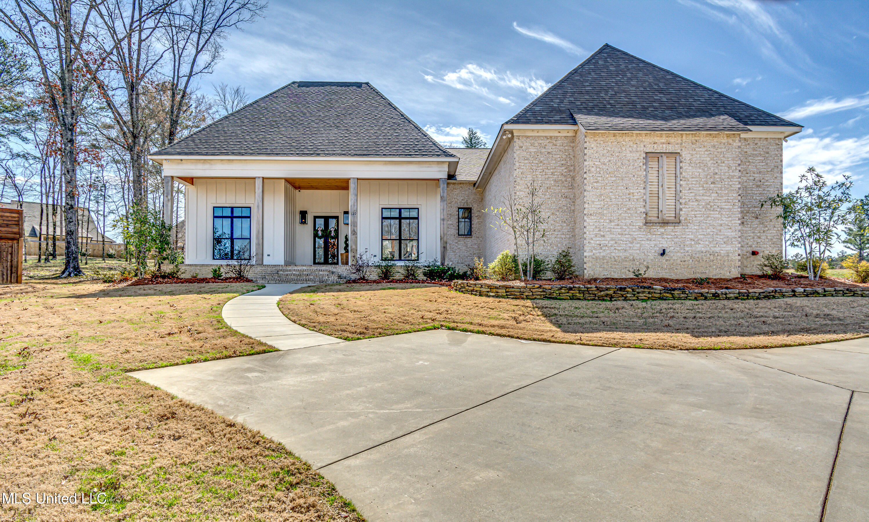 120 Silverleaf Drive Madison, MS 39110 - Photo 5 of 78 120 Silverleaf Dr-76