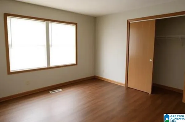 $925 | 609 Center Way South, Birmingham, AL 35205
