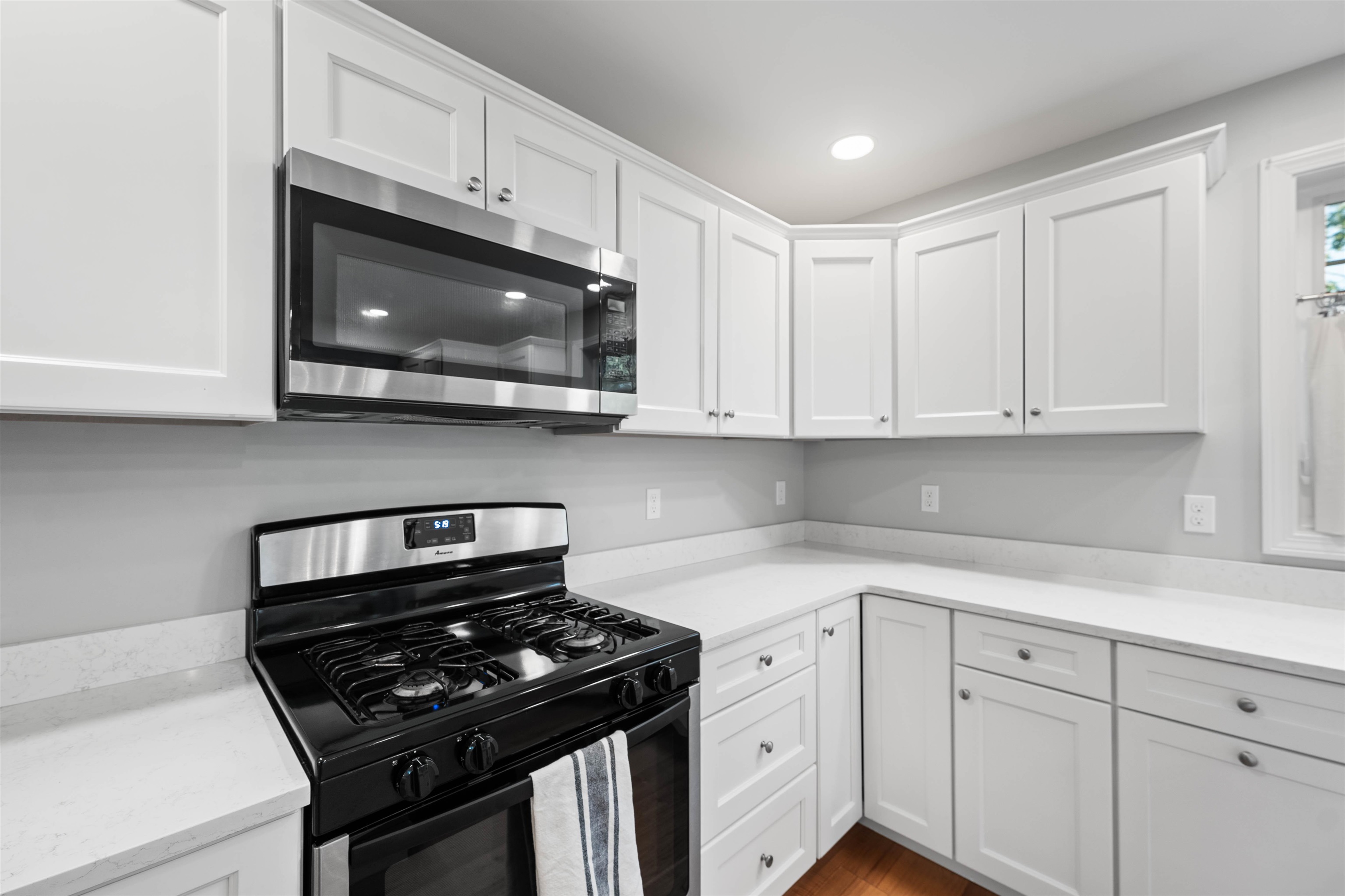 3582 Province Lake Road Wakefield, NH 03830 - Photo 5 of 58 Gallery Image 5