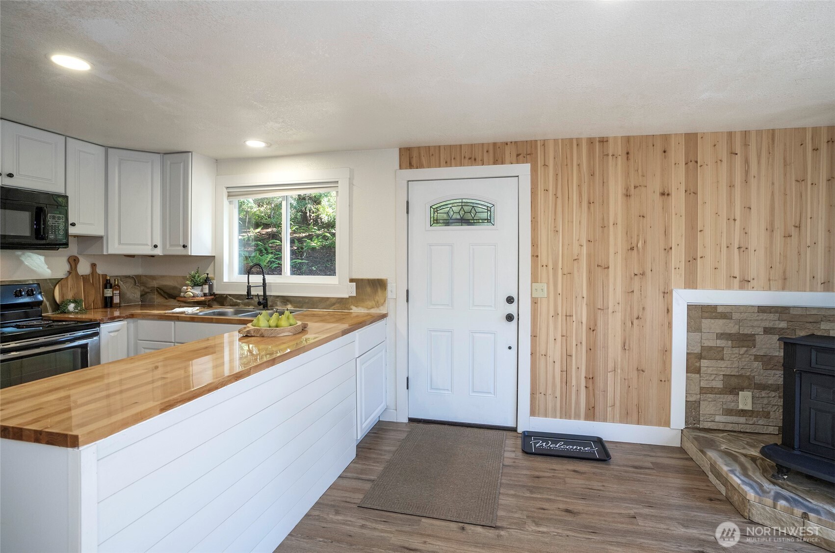 4803 165th Avenue Southwest Longbranch, WA 98351 - Photo 13 of 39