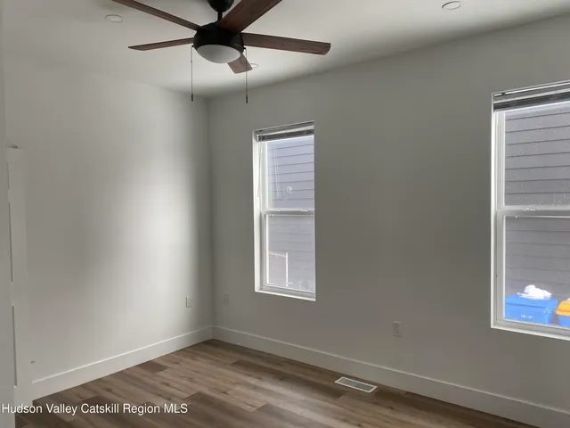 $2,400 | 520 Delaware Avenue, Unit 1, Kingston, NY 12401