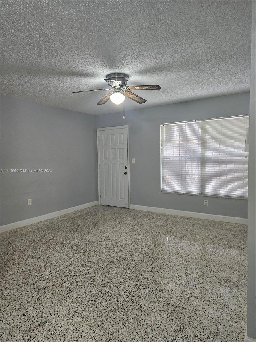 Allapattah Miami, FL 33125 - Photo 5 of 10 a view of empty room with ceiling fan