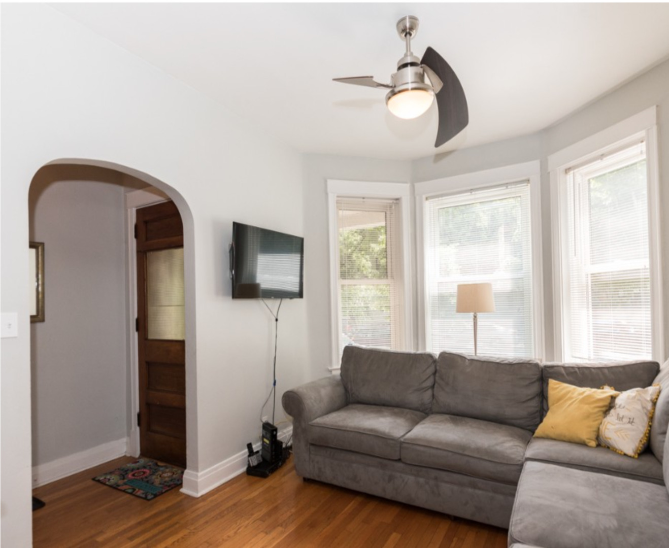 3712 North Racine Avenue Chicago, IL 60613 - Photo 3 of 31