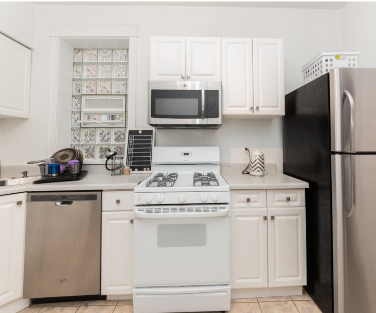 3712 North Racine Avenue Chicago, IL 60613 - Photo 7 of 31