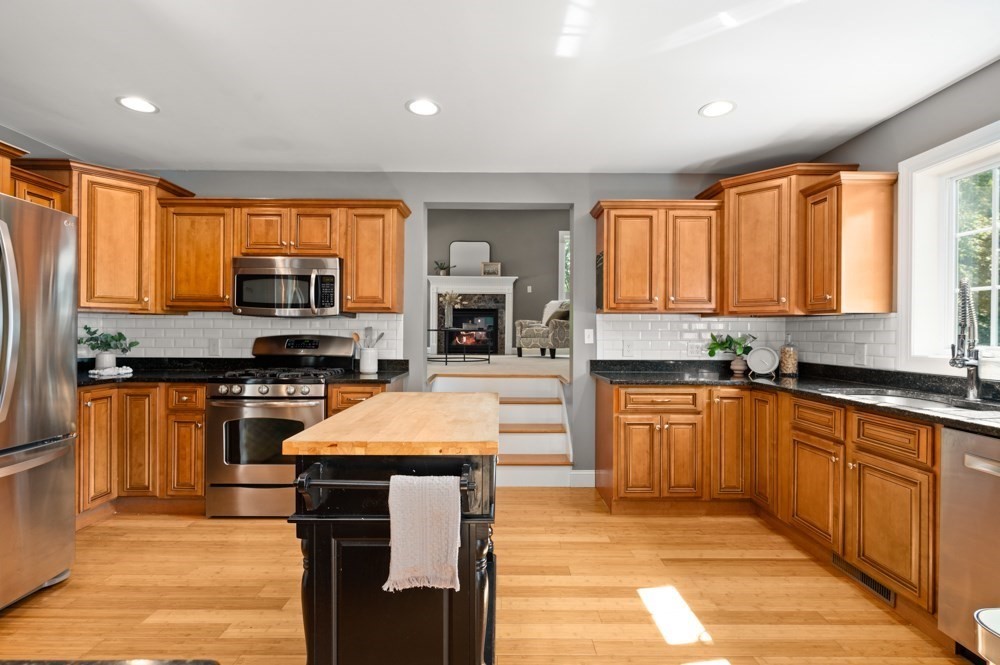 440 Lowell Street Andover, MA 01810 - Photo 15 of 42